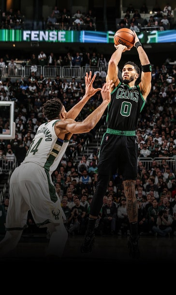 Horford, Tatum help Celtics even series with Game 4 win over Bucks